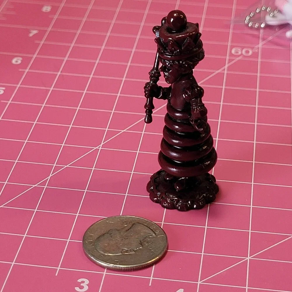 Red Queen - Kaiyodo Alice in Figureland Mini Figure